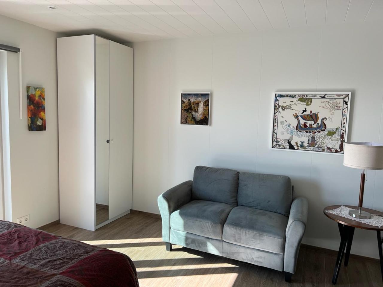 Laekjarkot Rooms And Cottages With Kitchen Borgarnes Luaran gambar